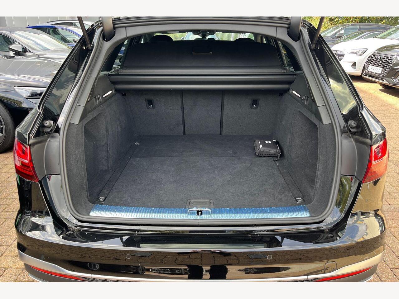 Used Audi A4 2024 for sale - 76677650: Photo 12