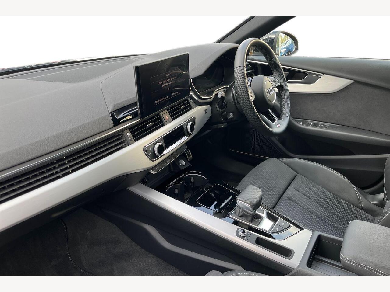 Used Audi A4 2024 for sale - 76677650: Photo 2