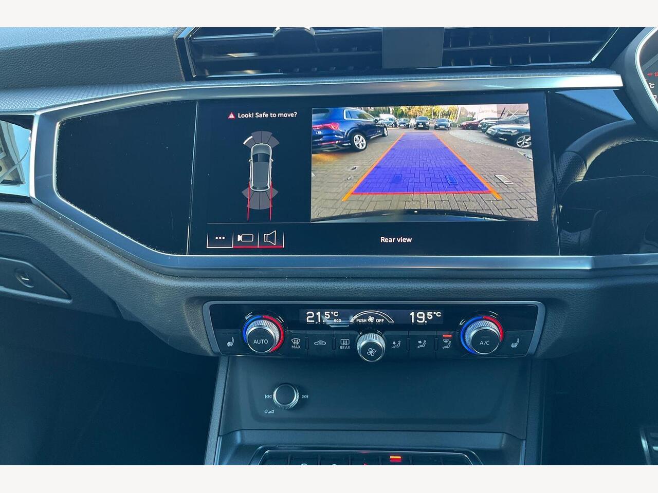 Used Audi Q3 2023 for sale - 76676845: Photo 19