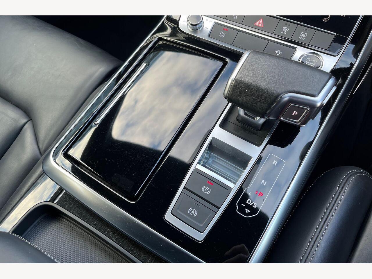 Used Audi Q7 2024 for sale - 76703836: Photo 16