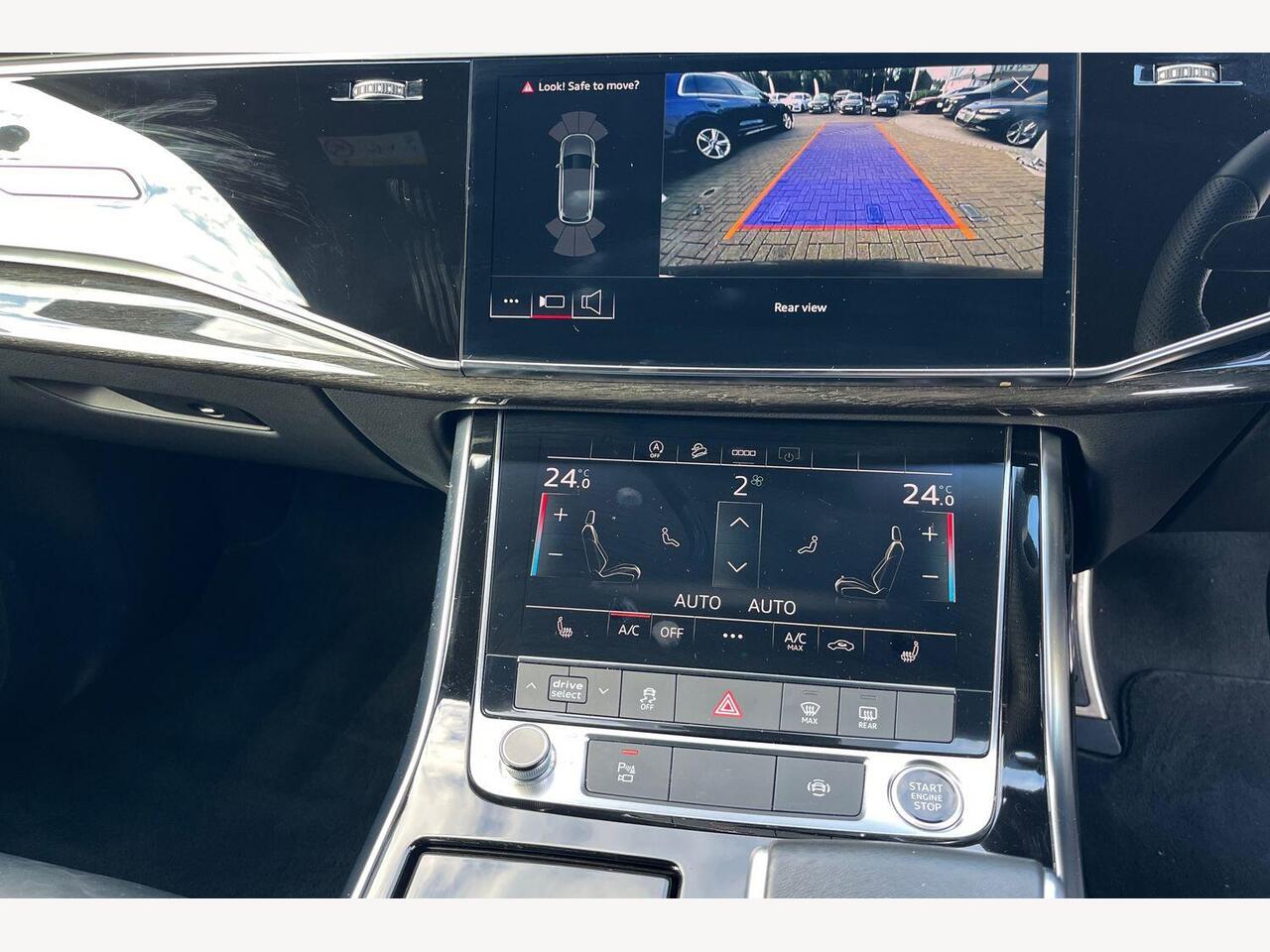 Used Audi Q7 2024 for sale - 76703836: Photo 17