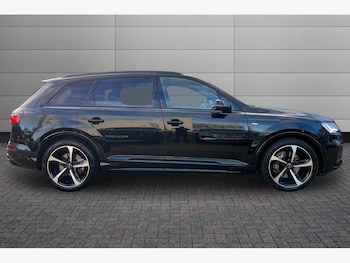 Used Audi Q7 2024 for sale - 76703836: Photo