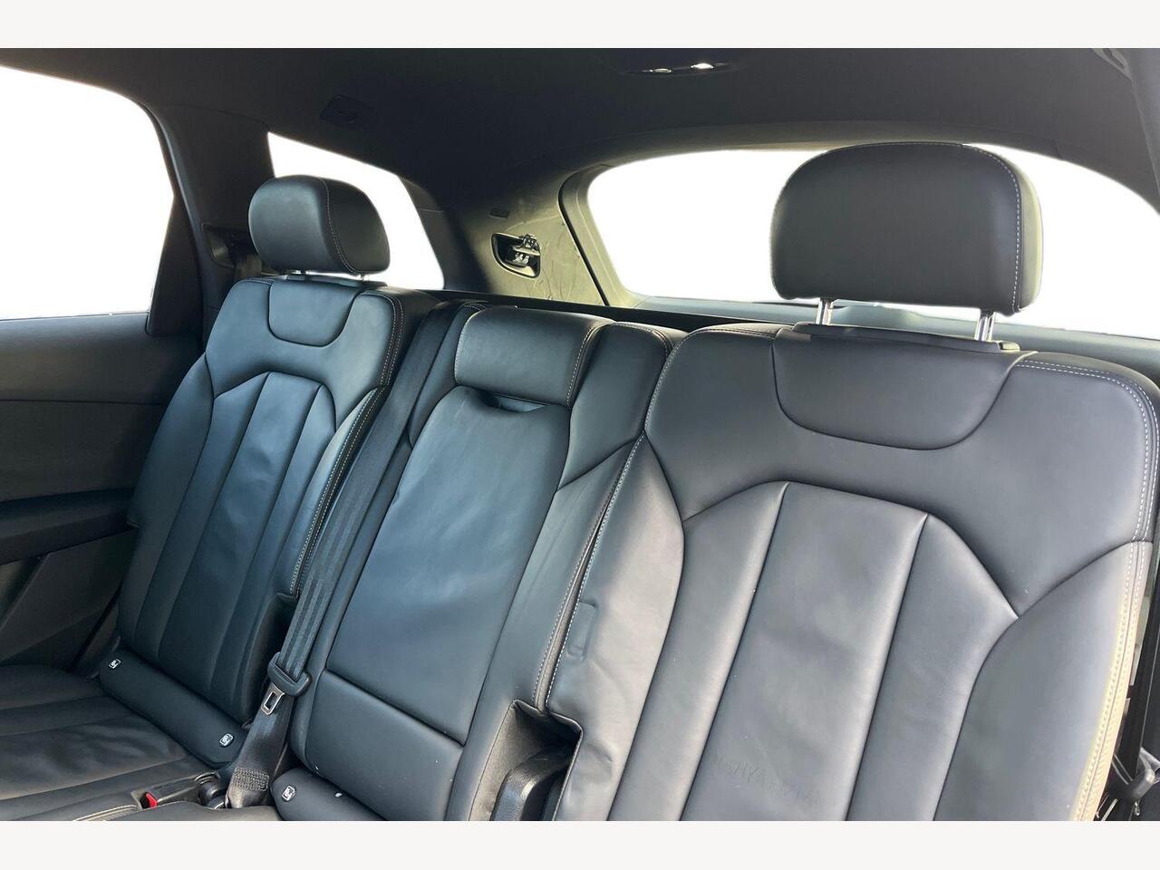 Used Audi Q7 2024 for sale - 76703836: Photo 8