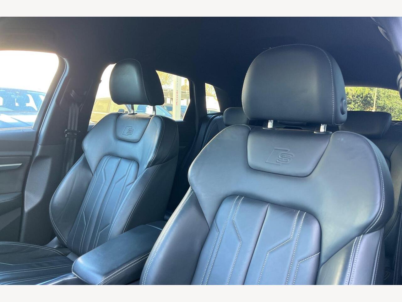 Used Audi e-tron 2022 for sale - 77959536: Photo 13