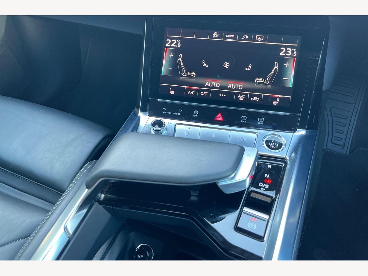 Used Audi e-tron 2022 for sale - 77959536: Photo 14