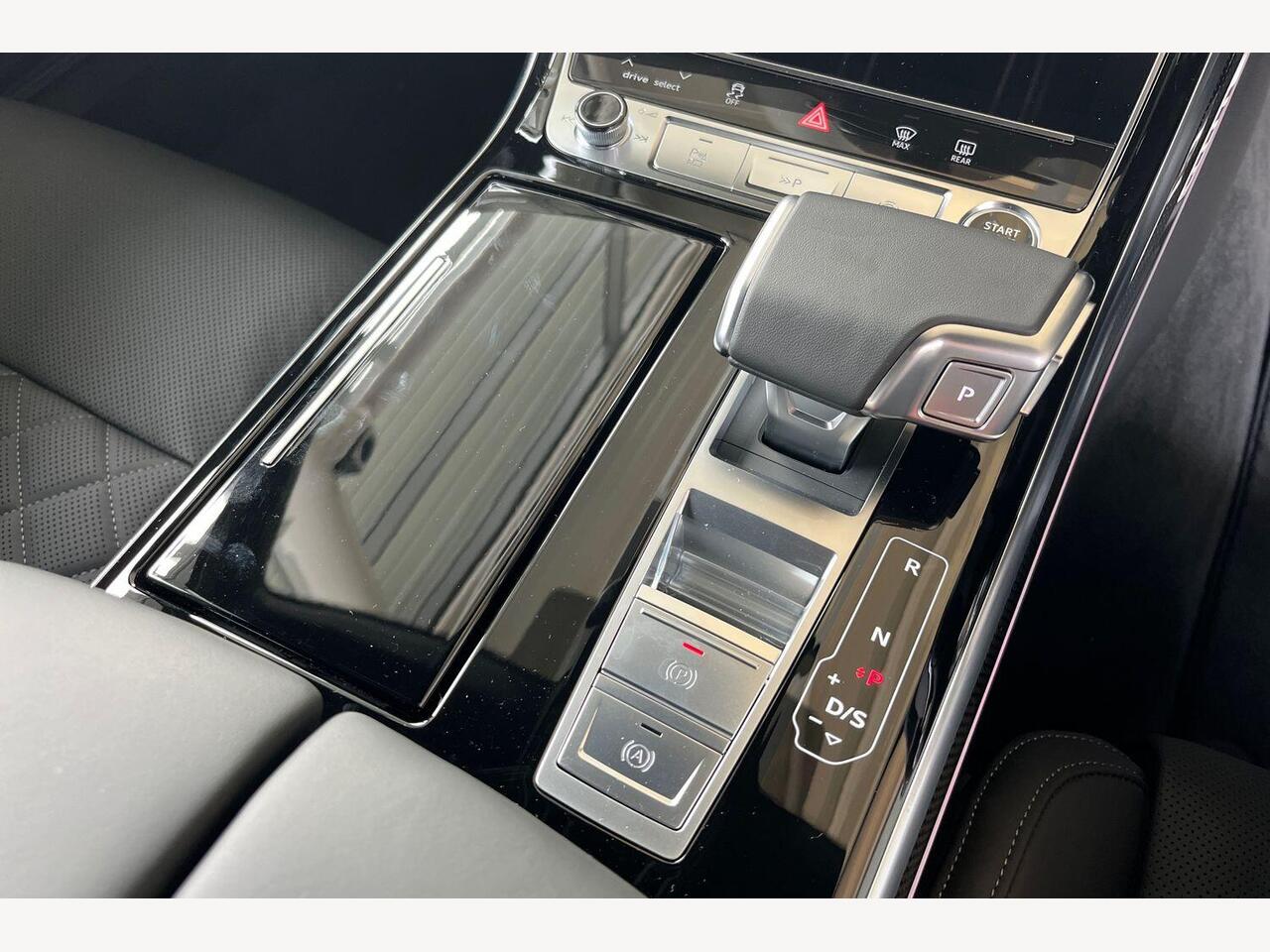 Used Audi A8 2025 for sale - 76678854: Photo 16