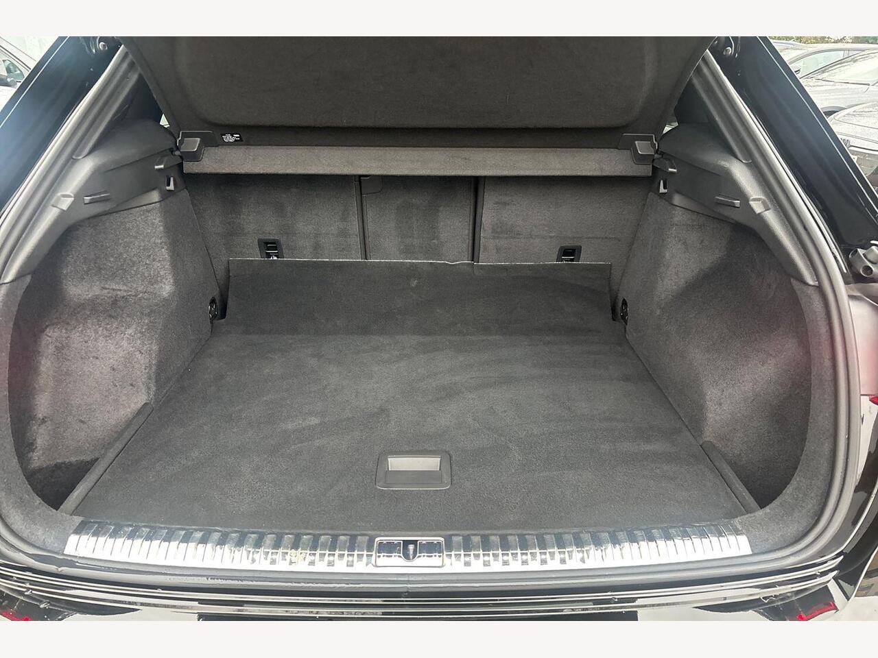 Used Audi Q3 2024 for sale - 76900144: Photo 12