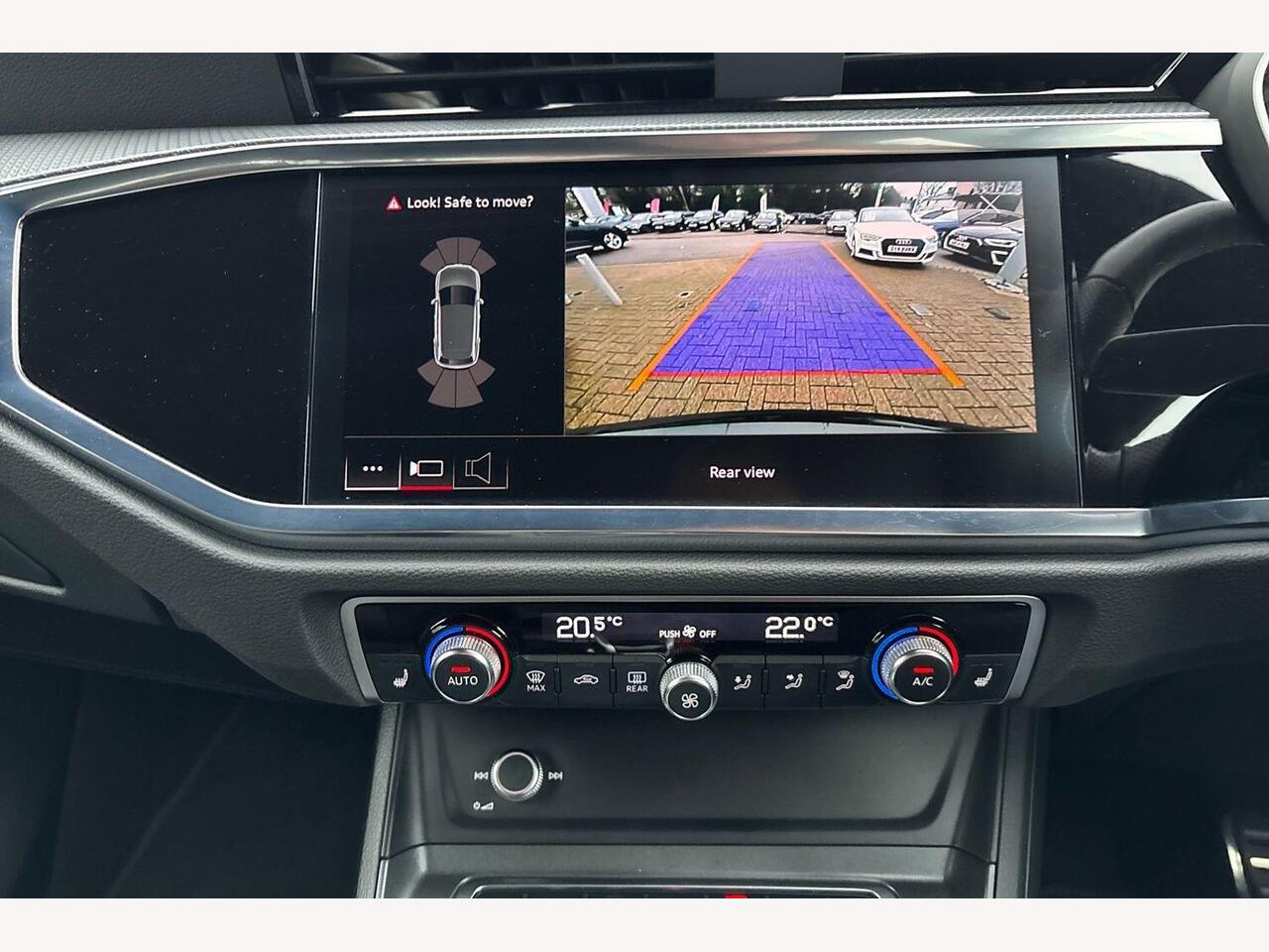 Used Audi Q3 2024 for sale - 76900144: Photo 17