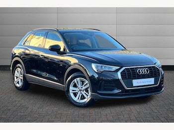 Used Audi Q3 2023 for sale - 76703834: Photo