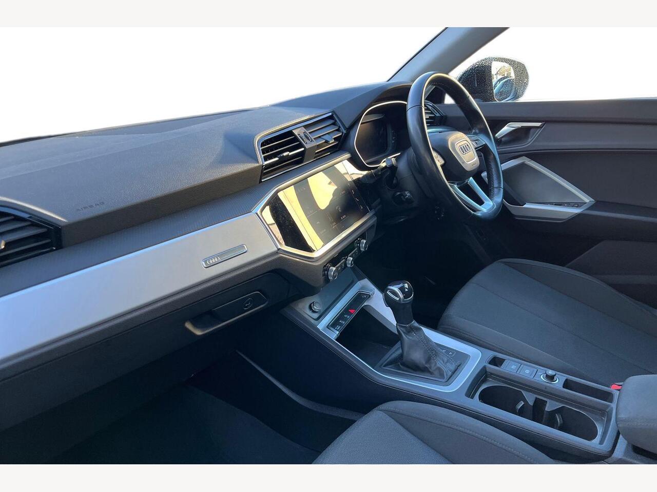 Used Audi Q3 2023 for sale - 76703834: Photo 2