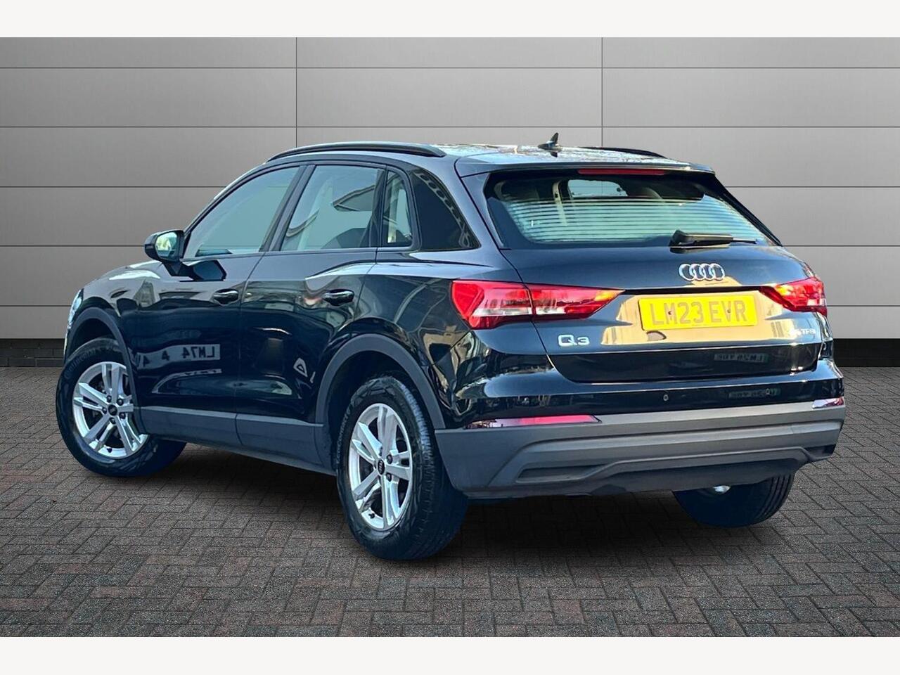Used Audi Q3 2023 for sale - 76703834: Photo 3
