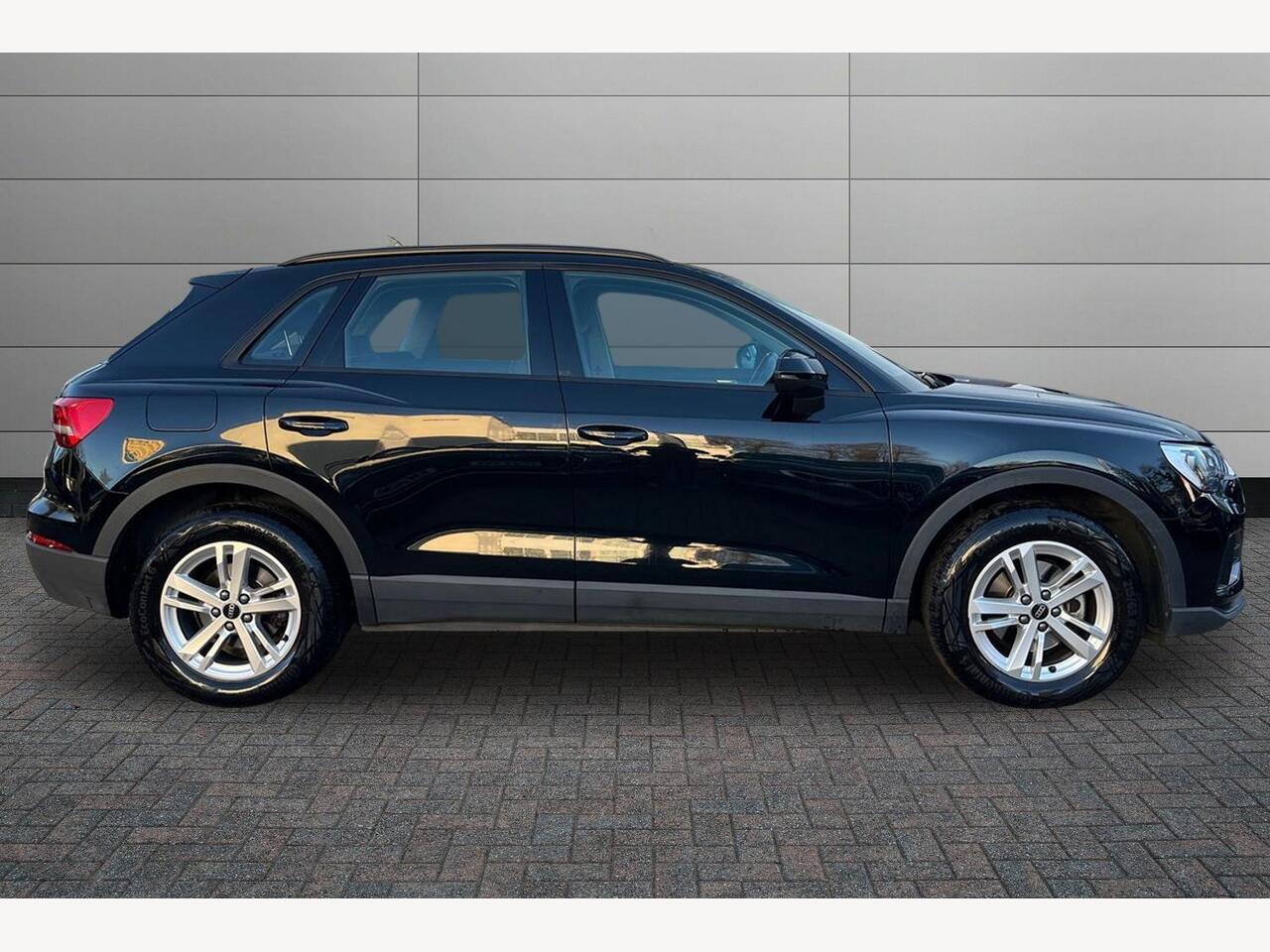 Used Audi Q3 2023 for sale - 76703834: Photo 4