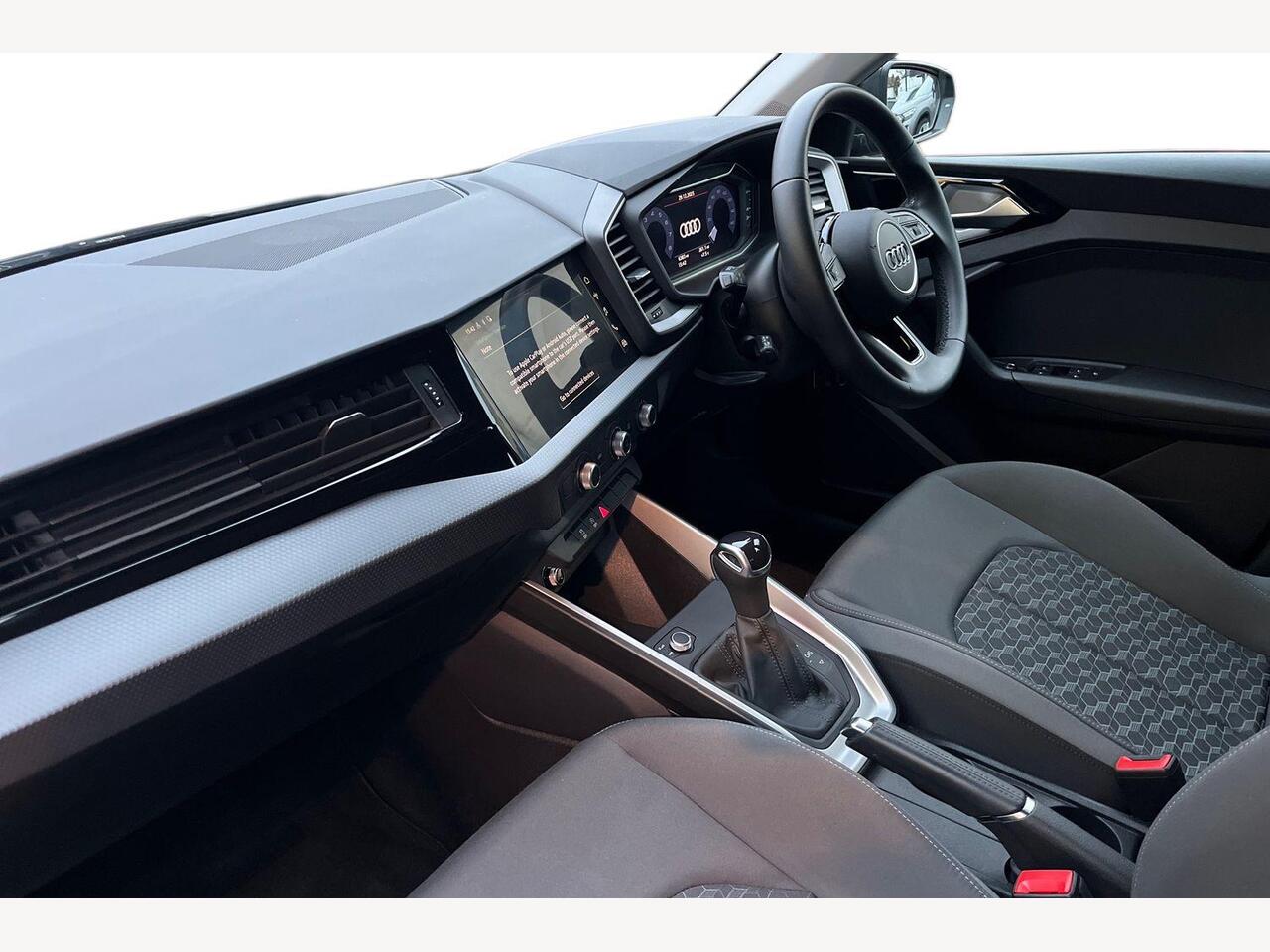 Used Audi A1 2023 for sale - 77450607: Photo 2