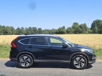 Used Honda CR-V 2018 for sale - 79156601: Photo