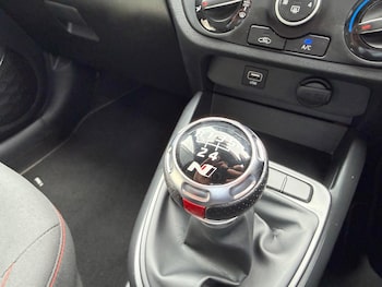 Used Hyundai i10 2020 for sale - 79456638: Photo