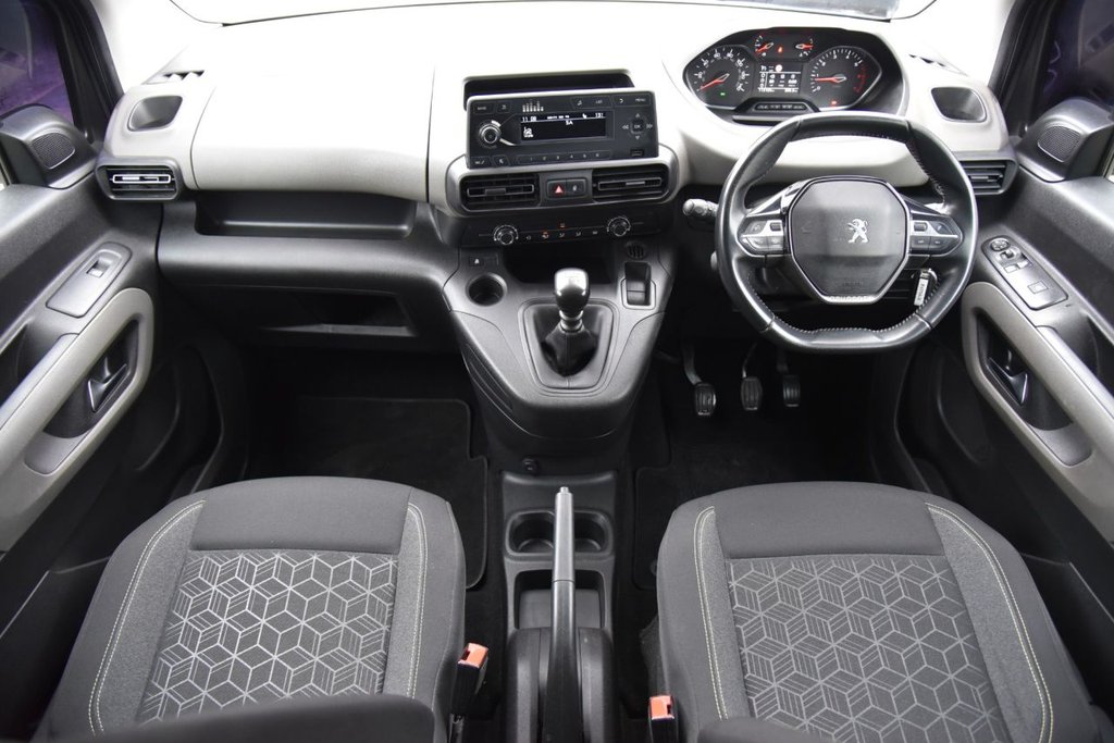 Used Peugeot Rifter 2020 for sale - 76909704: Photo 2