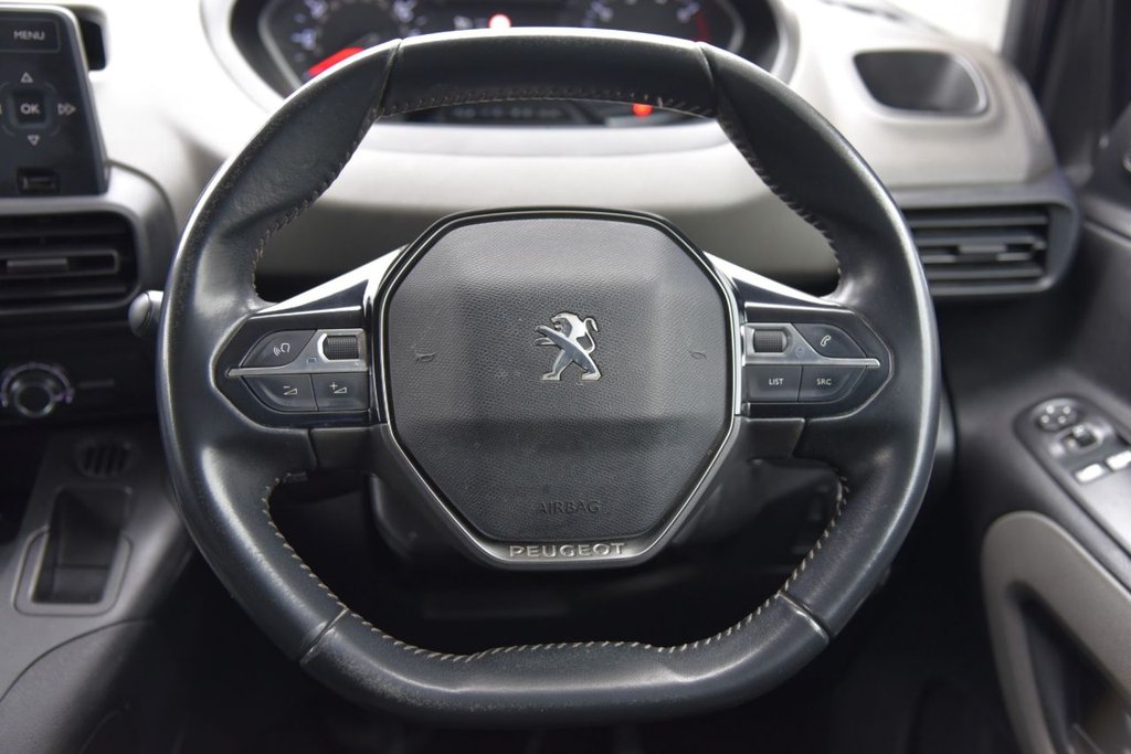 Used Peugeot Rifter 2020 for sale - 76909704: Photo 30