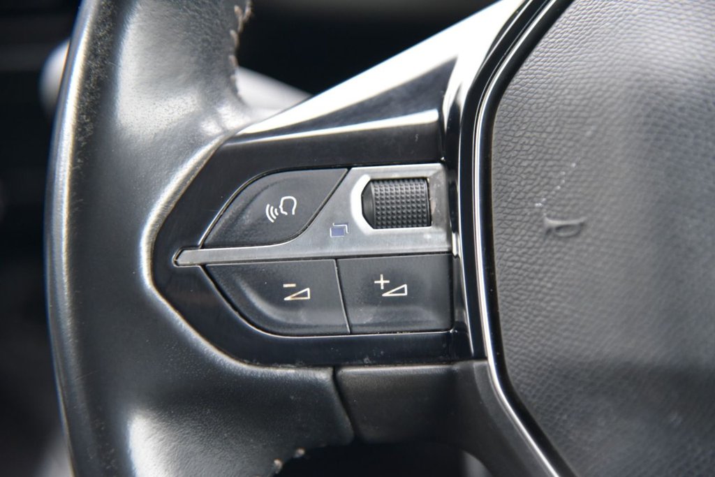 Used Peugeot Rifter 2020 for sale - 76909704: Photo 31