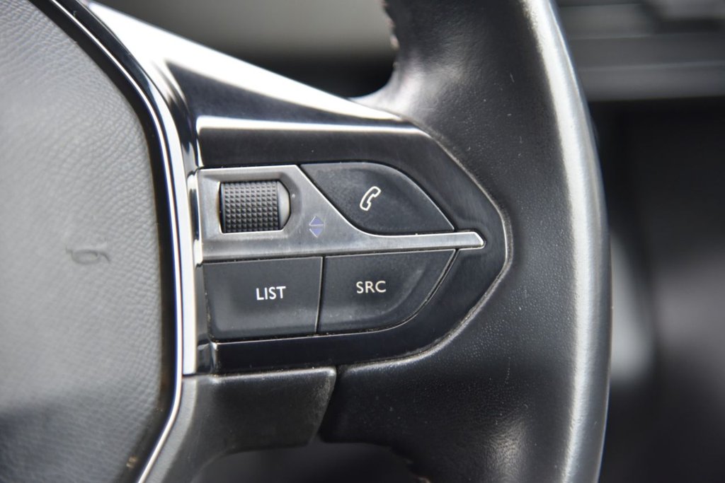 Used Peugeot Rifter 2020 for sale - 76909704: Photo 32