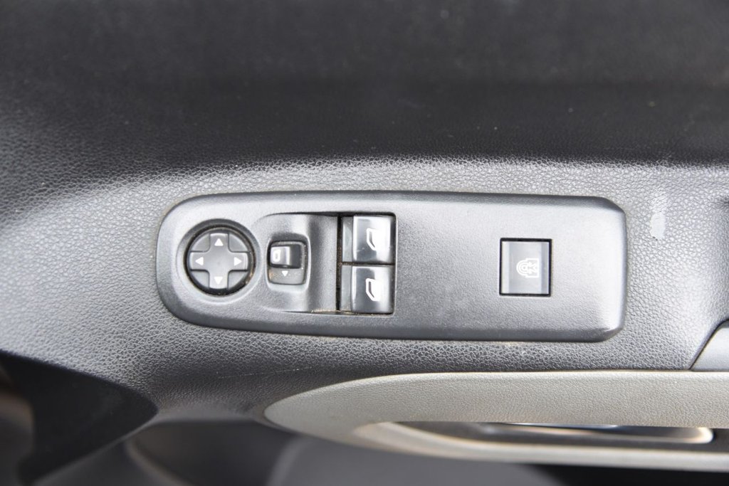 Used Peugeot Rifter 2020 for sale - 76909704: Photo 39