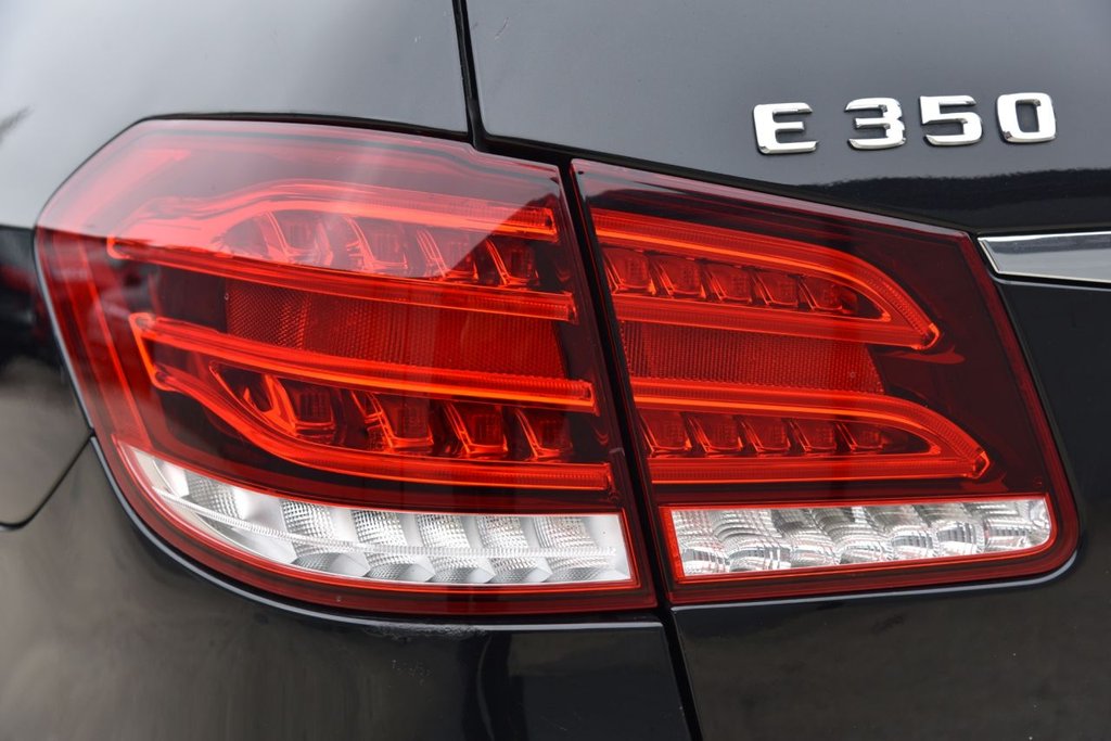 Used Mercedes-Benz E Class 2013 for sale - 76267306: Photo 16