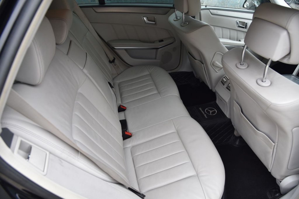 Used Mercedes-Benz E Class 2013 for sale - 76267306: Photo 23