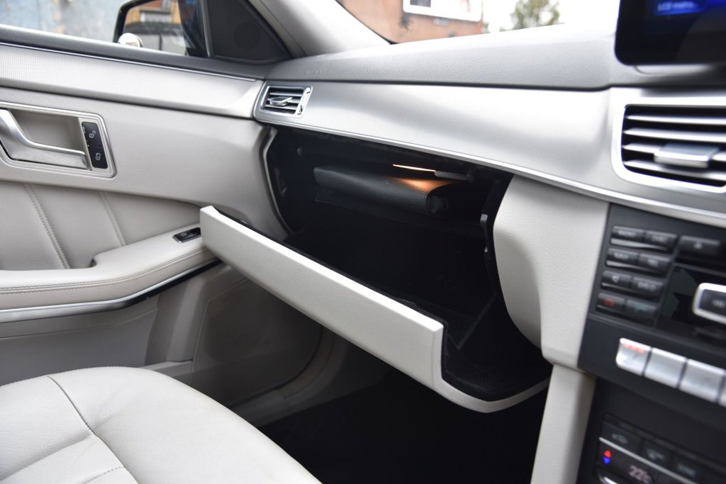 Used Mercedes-Benz E Class 2013 for sale - 76267306: Photo 48