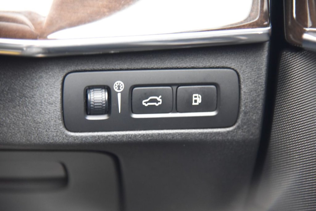 Used Volvo XC90 2017 for sale - 76590767: Photo 39