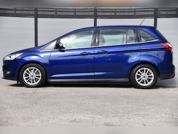 Used Ford Grand C-Max 2018 for sale - 79449700: Photo