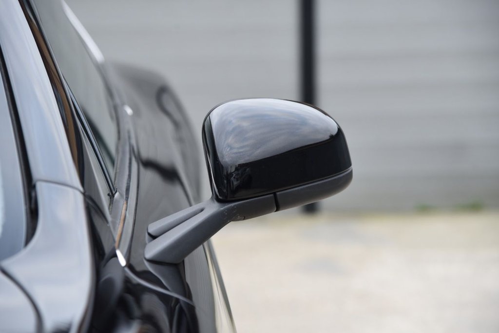 Used Aston Martin Rapide 2018 for sale - 77748020: Photo 15