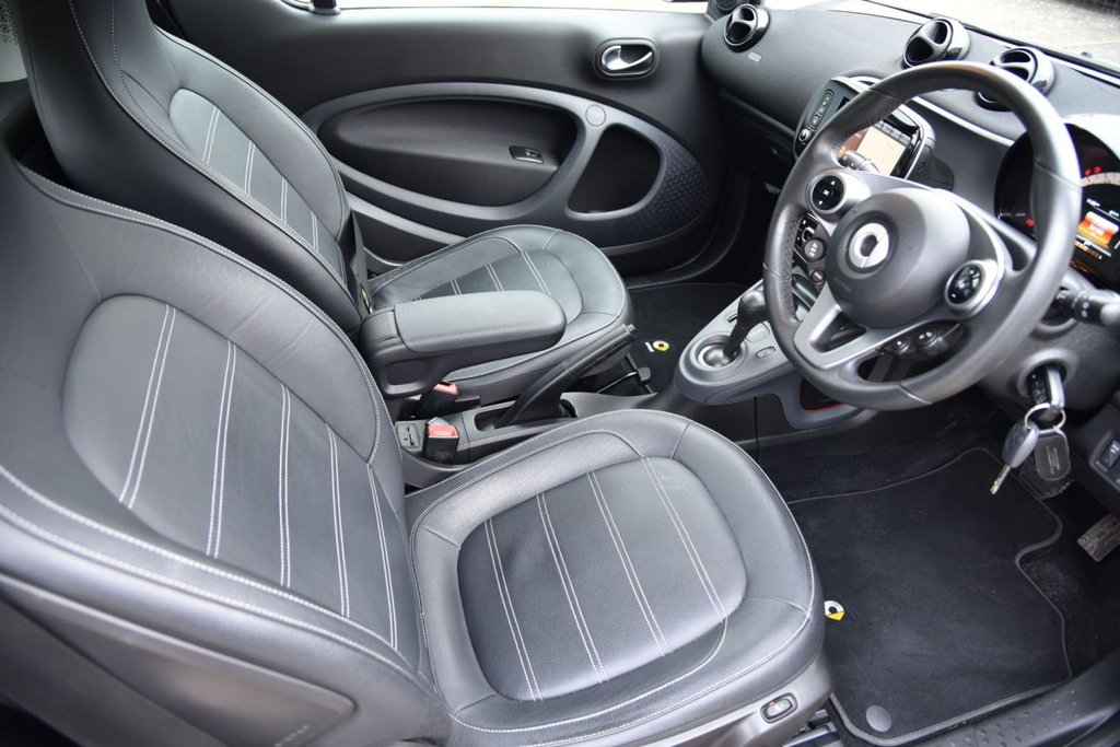 Used smart fortwo 2017 for sale - 76784229: Photo 20