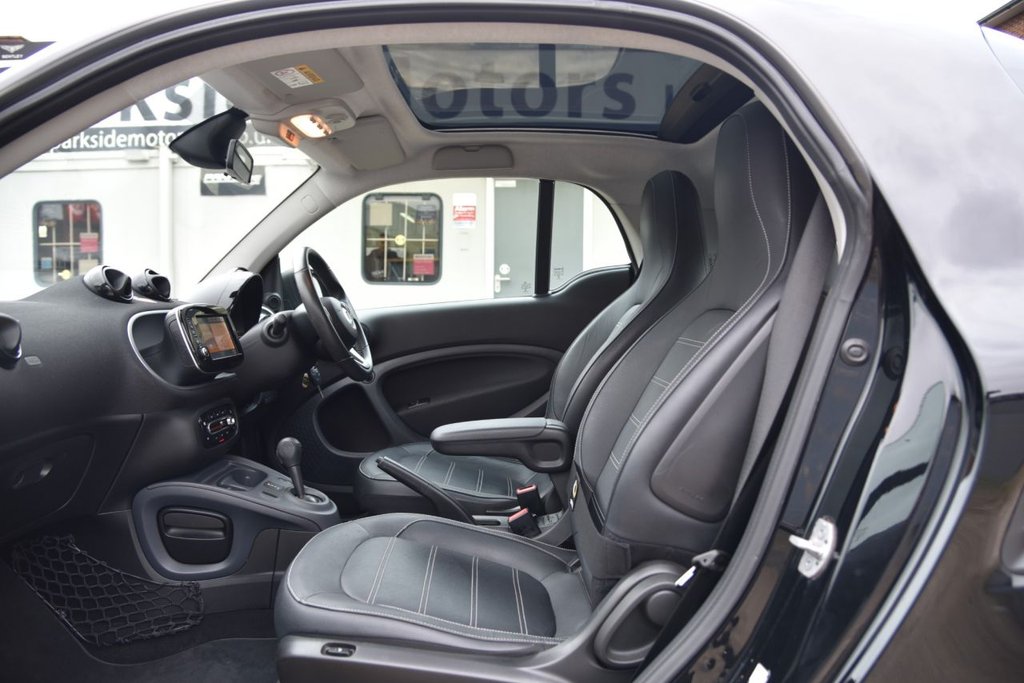 Used smart fortwo 2017 for sale - 76784229: Photo 23