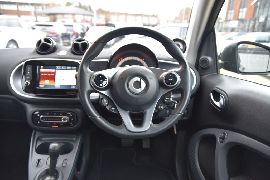 Used smart fortwo 2017 for sale - 76784229: Photo 24