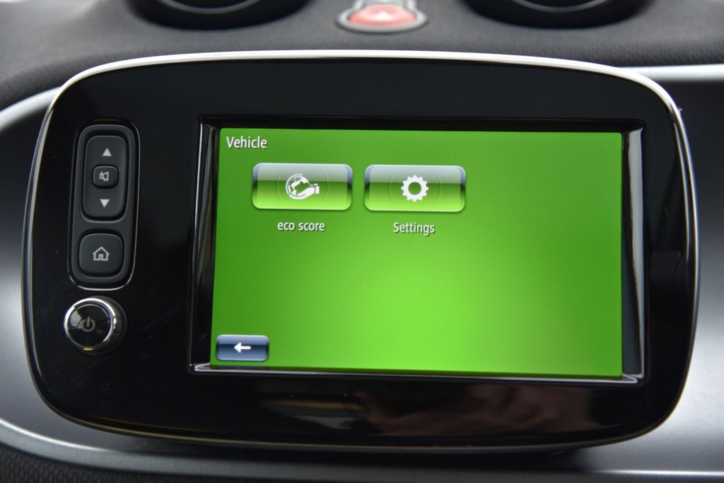 Used smart fortwo 2017 for sale - 76784229: Photo 37