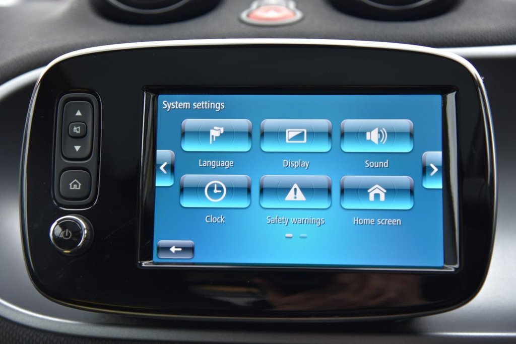 Used smart fortwo 2017 for sale - 76784229: Photo 40