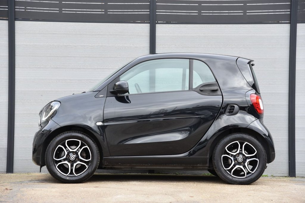 Used smart fortwo 2017 for sale - 76784229: Photo 7
