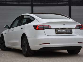 Used Tesla Model 3 2021 for sale - 74635133: Photo