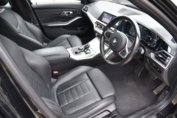 Used BMW 3 Series 2020 for sale - 75832012: Photo 2