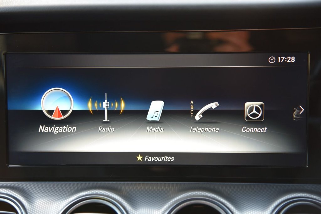 Used Mercedes-Benz E Class 2019 for sale - 77835431: Photo 38