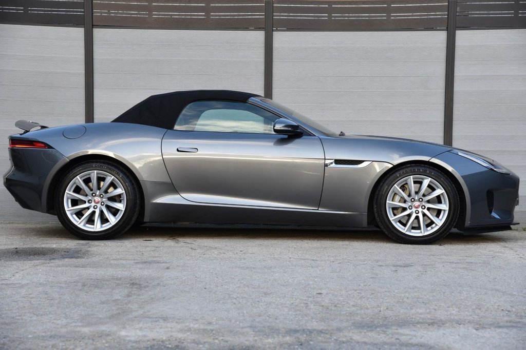 Used Jaguar F-Type 2019 for sale - 77834990: Photo 13