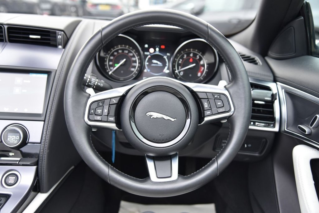 Used Jaguar F-Type 2019 for sale - 77834990: Photo 32