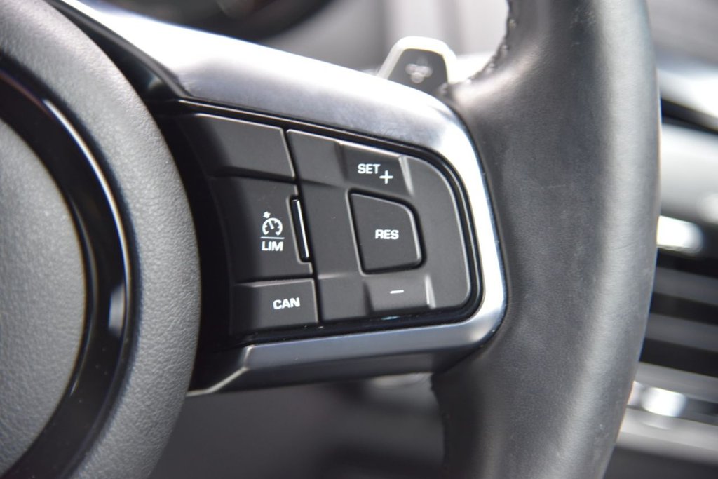 Used Jaguar F-Type 2019 for sale - 77834990: Photo 34