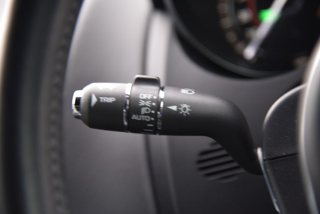 Used Jaguar F-Type 2019 for sale - 77834990: Photo 37