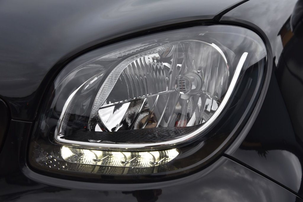 Used smart fortwo 2018 for sale - 77226902: Photo 12