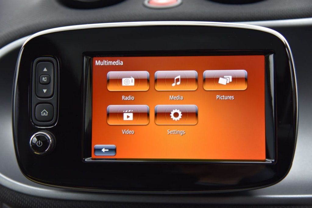 Used smart fortwo 2018 for sale - 77226902: Photo 35