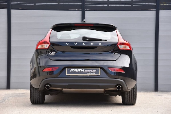 Used Volvo V40 2016 for sale - 75175988: Photo 10