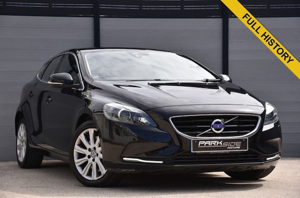 Used Volvo V40 2016 for sale - 75175988: Photo 1