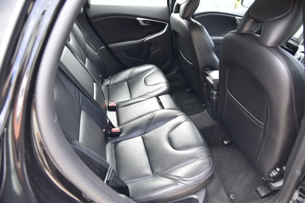 Used Volvo V40 2016 for sale - 75175988: Photo 20