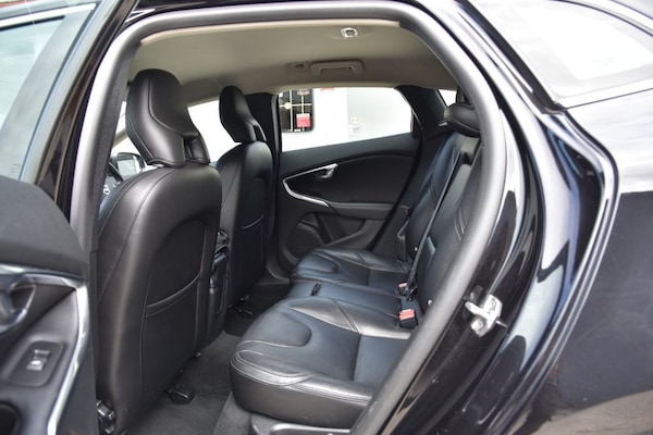 Used Volvo V40 2016 for sale - 75175988: Photo 23