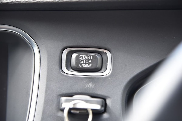 Used Volvo V40 2016 for sale - 75175988: Photo 35